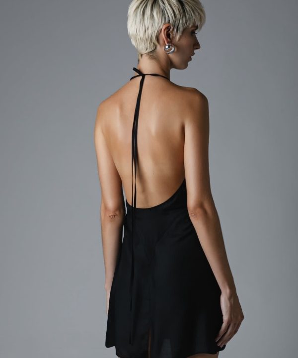 маленькое черное платье C.alla